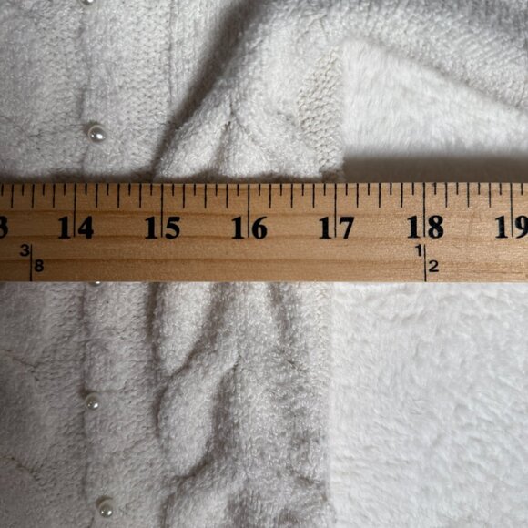 Ann Taylor Cream Sweater Pearl Cable Knit Petite Medium - Picture 6 of 6